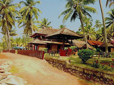 Blue Water Beach Resort Varkala Extérieur photo