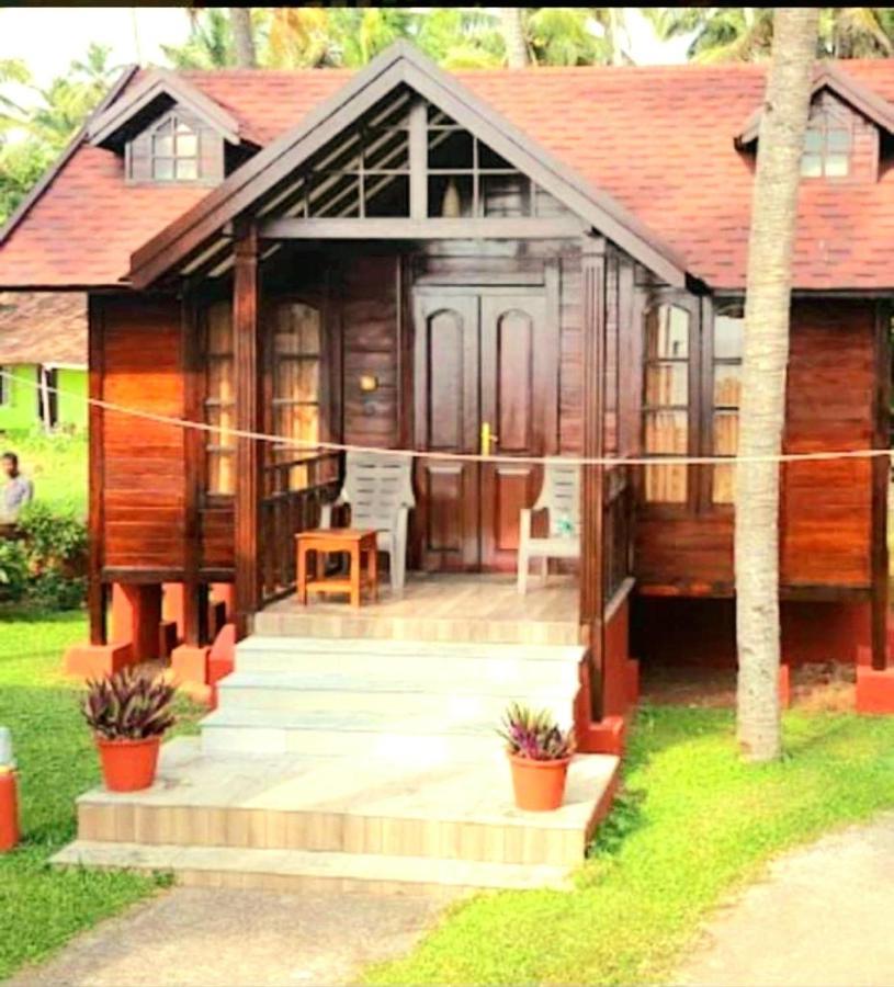 Blue Water Beach Resort Varkala Extérieur photo