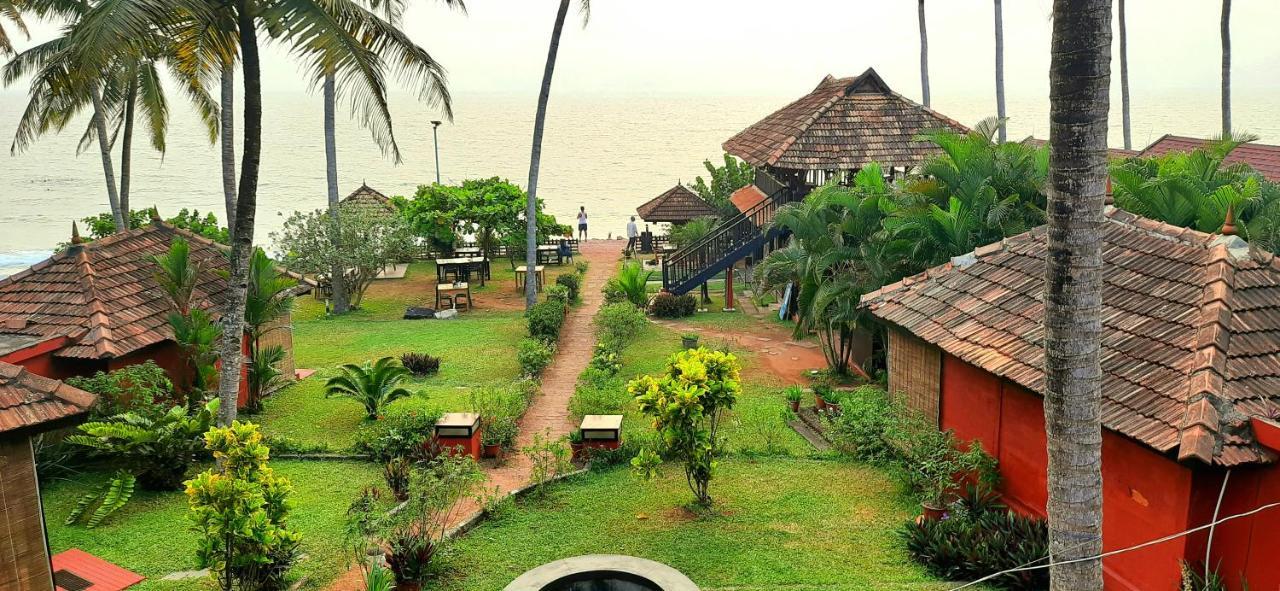 Blue Water Beach Resort Varkala Extérieur photo