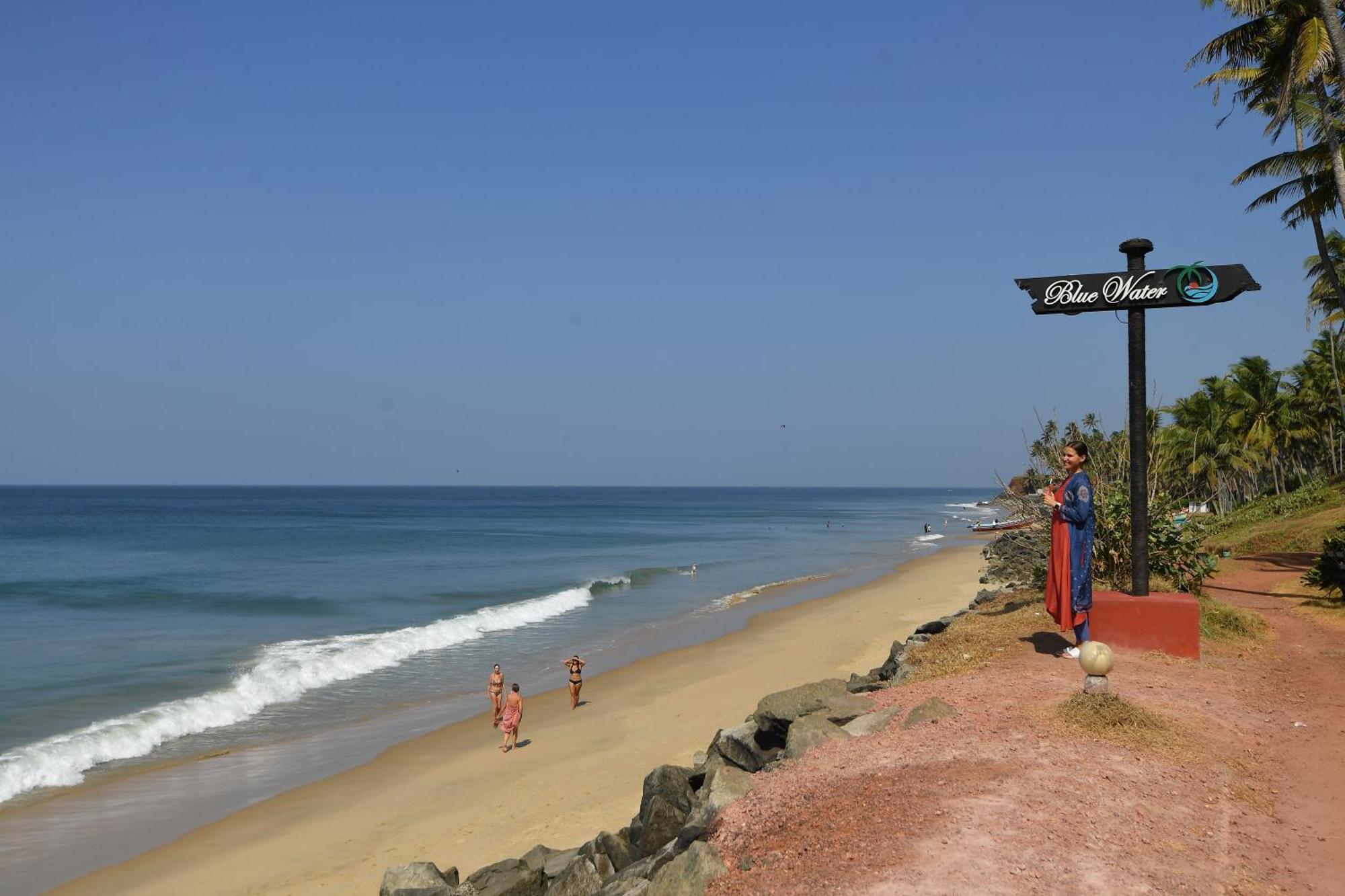 Blue Water Beach Resort Varkala Extérieur photo