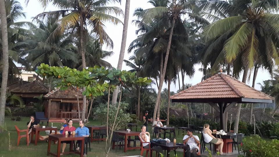 Blue Water Beach Resort Varkala Extérieur photo