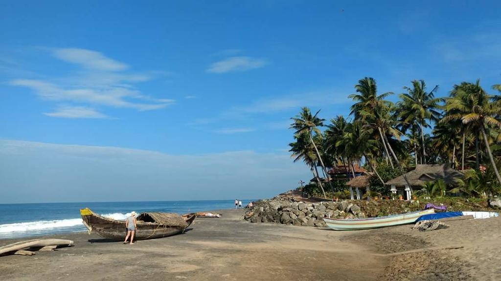 Blue Water Beach Resort Varkala Extérieur photo