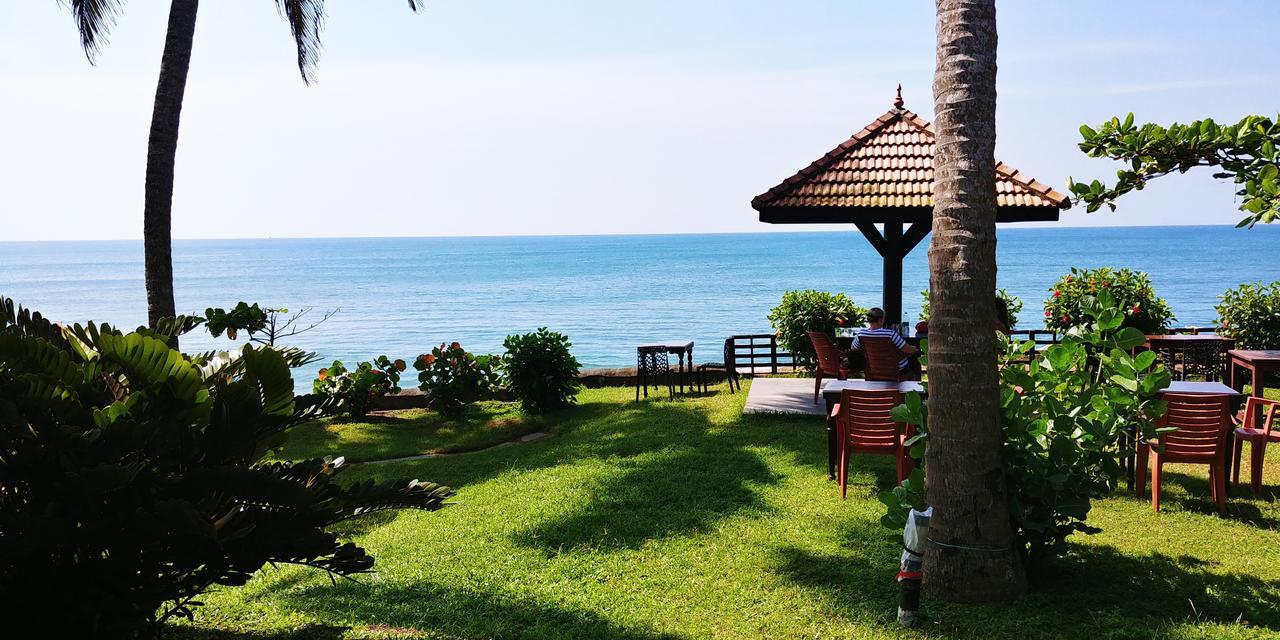 Blue Water Beach Resort Varkala Extérieur photo